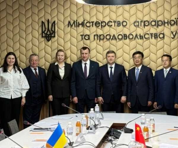В Мінагрополітики підписали угоду про розширення переліку українського аграрного експорту до Китаю