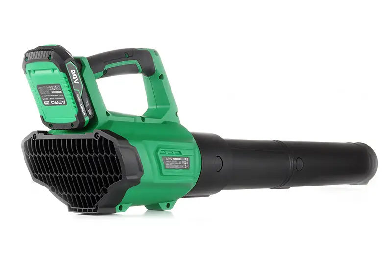 Преимущества использования аккумуляторных воздуходувок