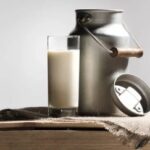 Понад 50% надоїв молока дають 5 регіонів: зменшення через відключення електроенергії.