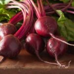 Аграрії зливають врожай буряка: ціни впали за тиждень — Delo.ua