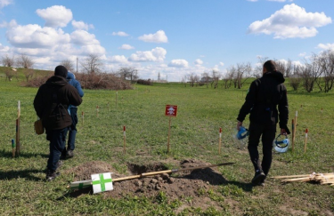 ГОЛОВНА 15 Кабмін полегшив аграріям процедуру державного фінансування розмінування ґрунтів…