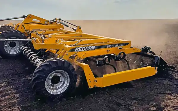 BEDNAR SWIFTER: надійний результат в полі на будь-якому ґрунті та за будь-якої погоди 8