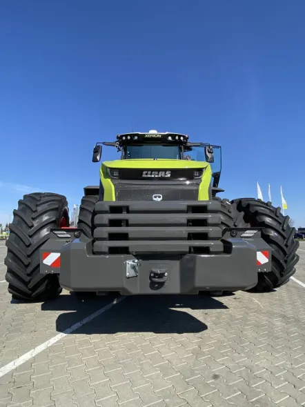 «Потужніша сила»: перший офіційний XERION 12 від CLAAS вже в Україні 18