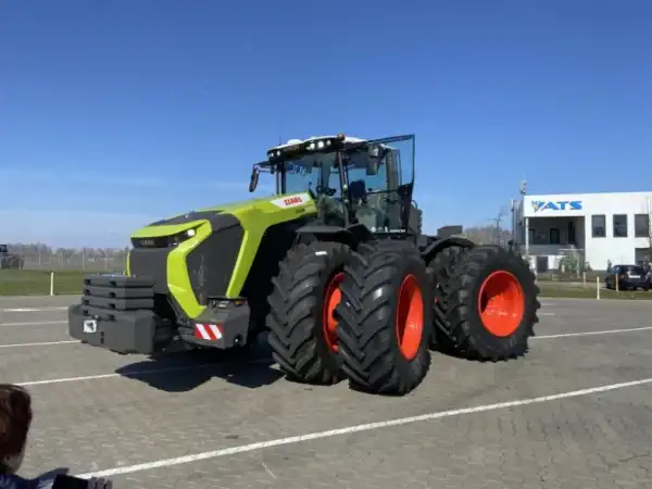 «Потужніша сила»: перший офіційний XERION 12 від CLAAS вже в Україні 19