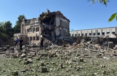 На Львівщині російська атака зруйнувала виноробню Axis Wine.