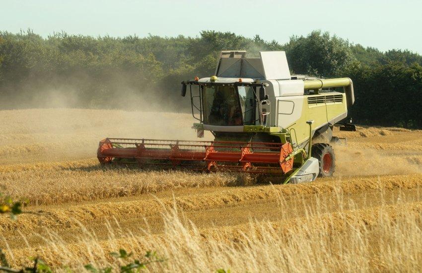 Агротехніка в Україні У травні агропідприємства подали 619 заявок на компенсацію вартості 1 104 одиниць техніки