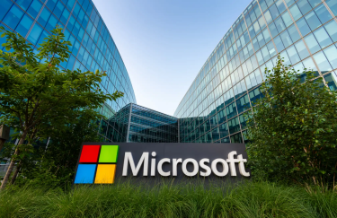 Риночна вартість Microsoft збільшилася майже на 450 мільярдів доларів за один день, встановивши новий рекорд.