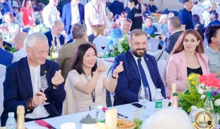 Українські вина з Криму здобули перемогу на європейських змаганнях, що свідчить про легітимізацію російського бізнесу під санкціями. 8 Українські вина з Криму здобули перемогу на європейських змаганнях, що свідчить про легітимізацію російського бізнесу під санкціями. 10