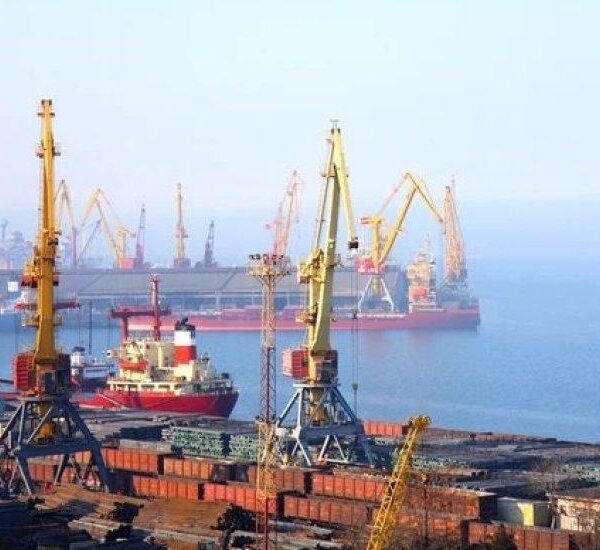 Аграрні порти України під ударами Росії, що перешкоджає вивезенню зернових через Чорноморський регіон — АГРОПОЛІТ