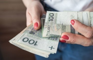 Заробітки в Польщі: логістичний сектор показує найвищі темпи приросту у 2026 році