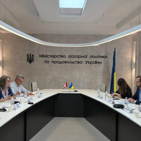 Канада надасть Україні ще один зерновий рукав для вирішення проблем з експортом — АГРОПОЛІТ