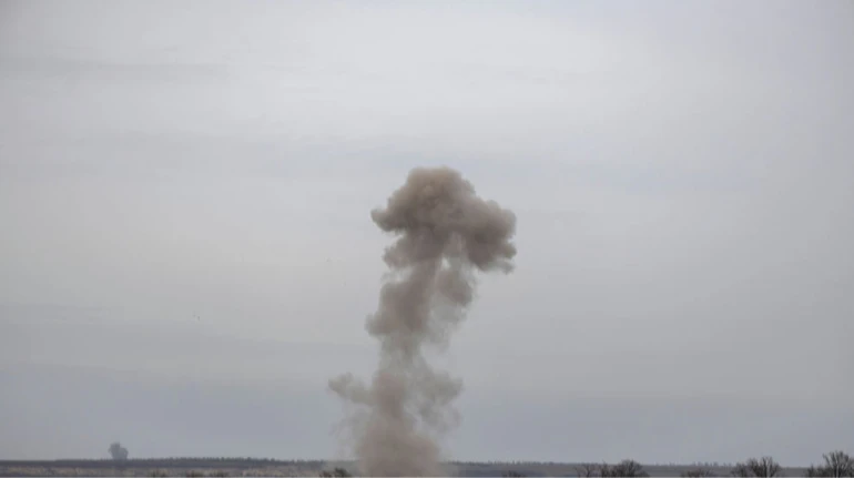 Одещина: ворожа атака спричинила пожежу в порту 2 Одещина: ворожа атака спричинила пожежу в порту 2
