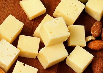Виробники сиру нарощують ціни на свою продукцію