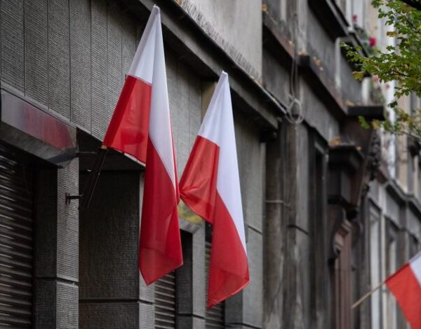 Польща не зніматиме ембарго на агропродукцію з України