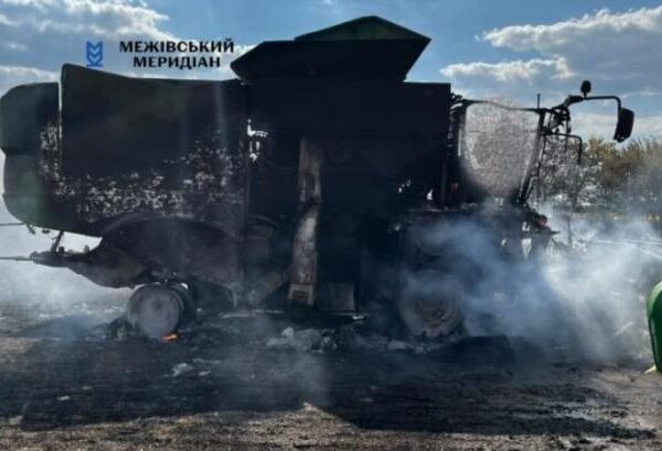 Росіяни атакували комбайн на Дніпропетровщині, загинув аграрій — КУРКУЛЬ