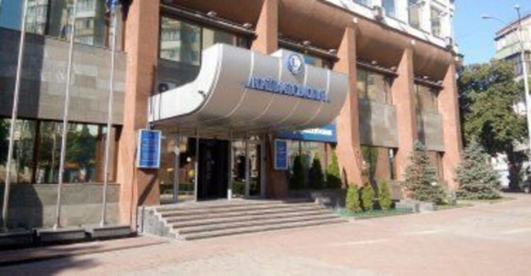 Киянка стягнула з Київміськбуду 4 мільйони гривень за невведене в експлуатацію житло