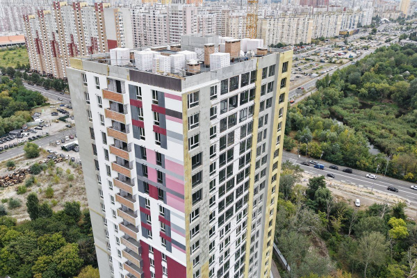 Фасадні роботи в ЖК Синергія Київ